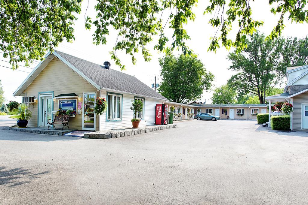 Motel Homeric Québec Exteriör bild